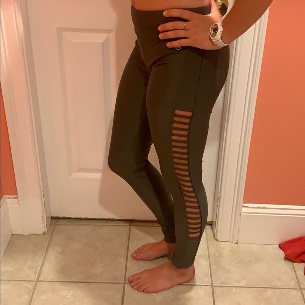 Maaji hunter green leggings